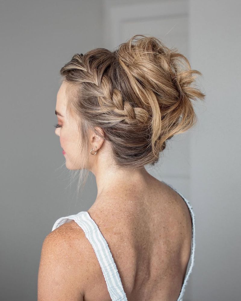 Bun with Twist