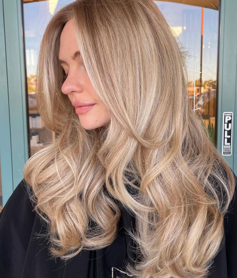 Champagne Blonde