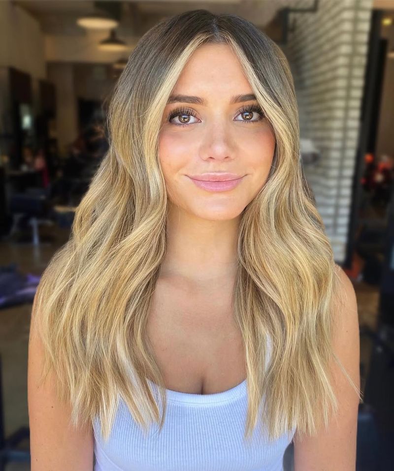 Warm Blonde Waves