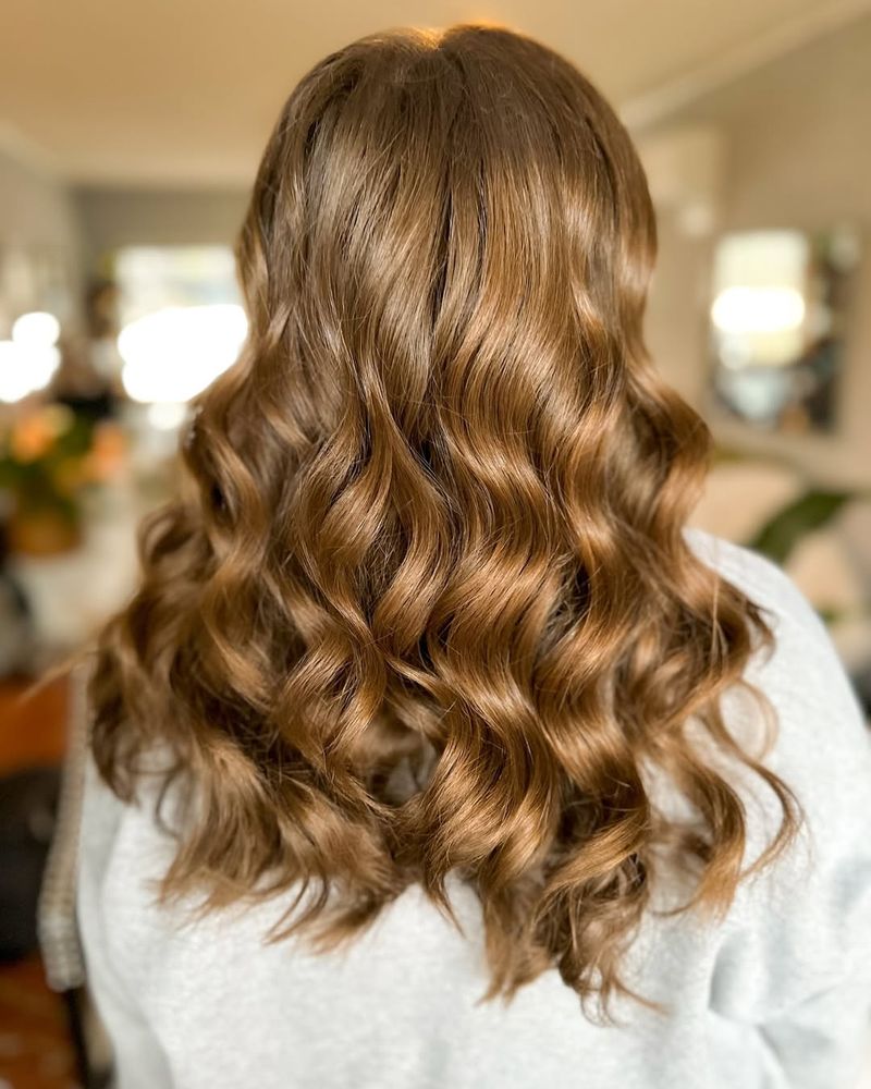 Romantic Loose Waves