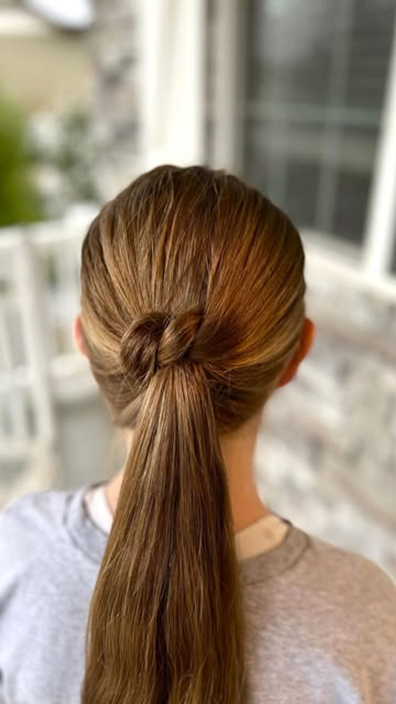 Knotted Ponytail