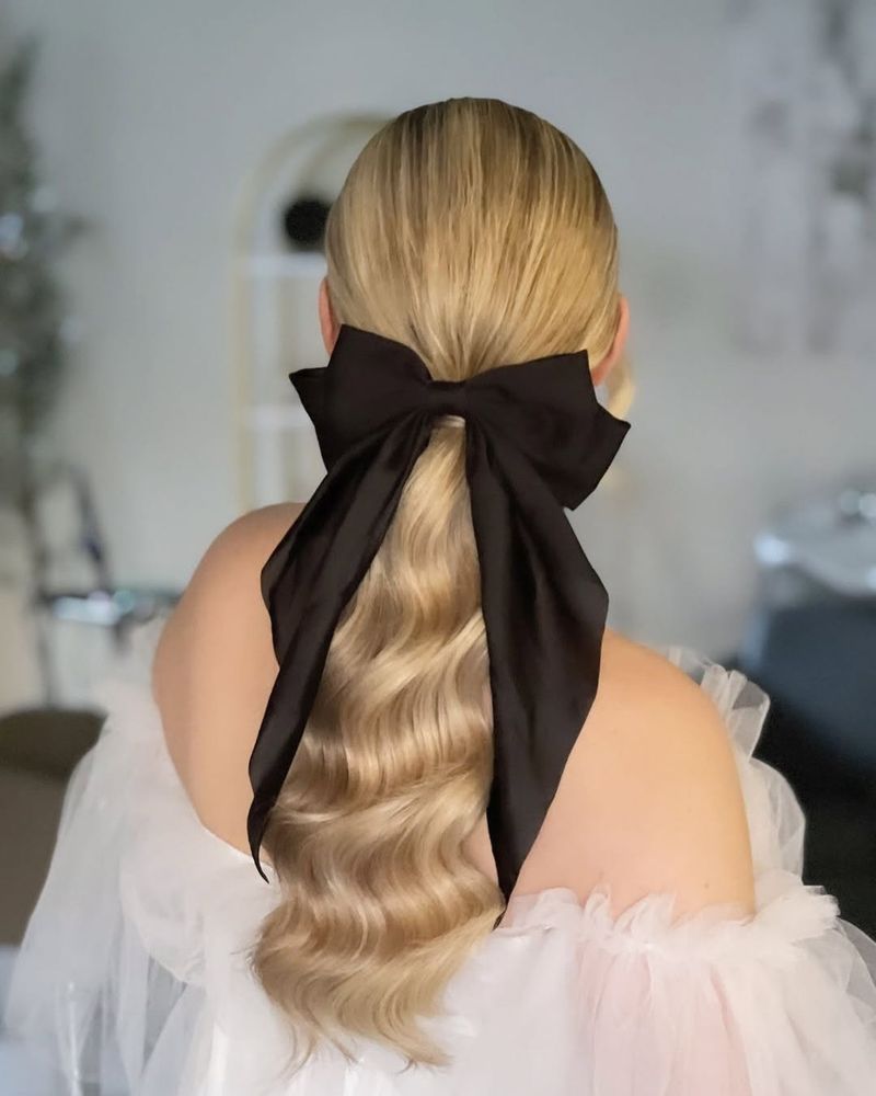 Low Ponytail with Ribbon