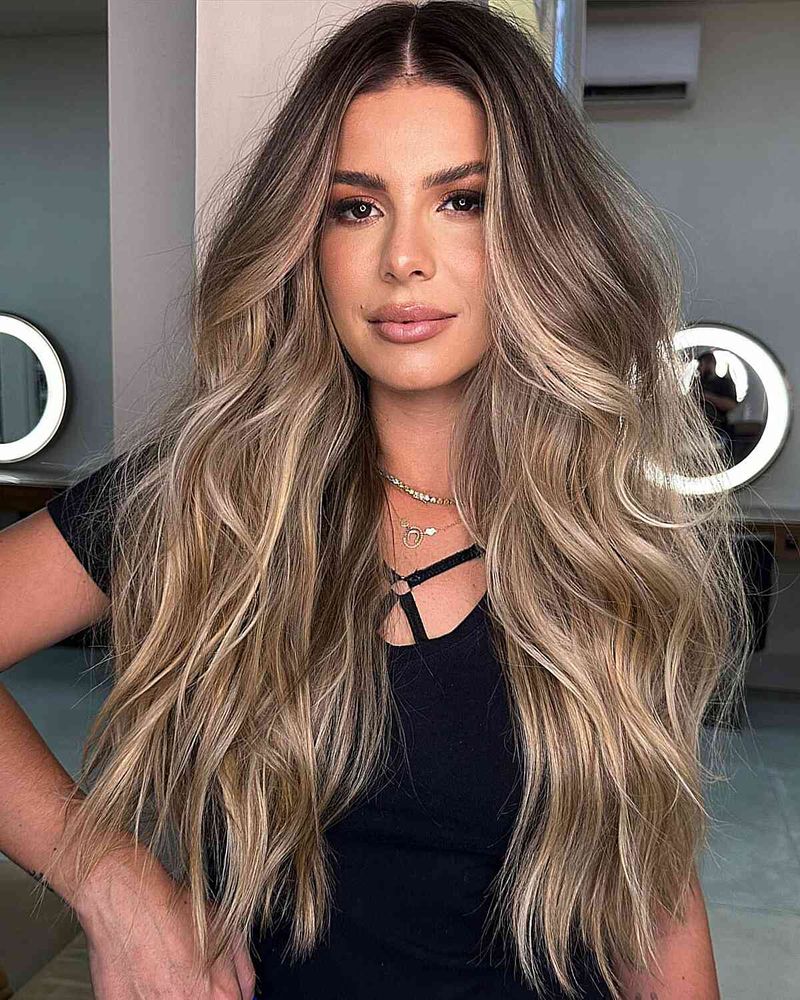 Sandy Blonde Subtlety
