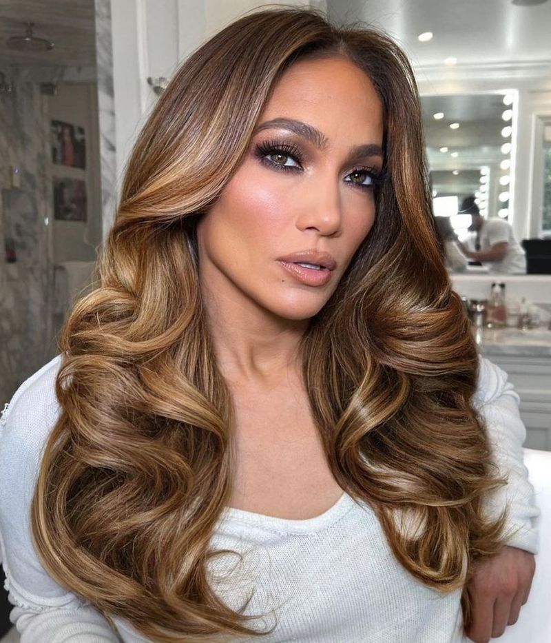 Bombshell Blowout for Leo