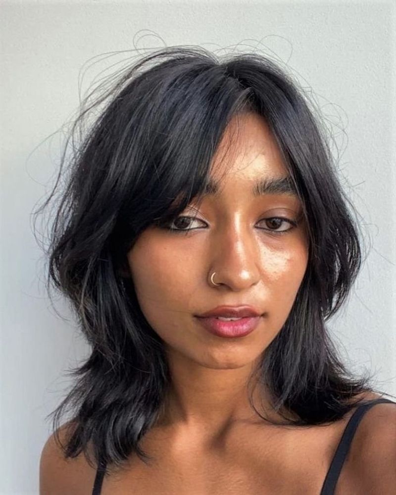 Wavy Collarbone Shag
