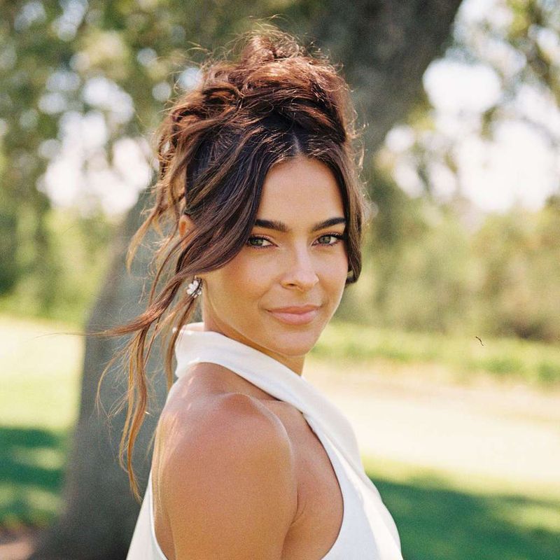 Textured Top Knot