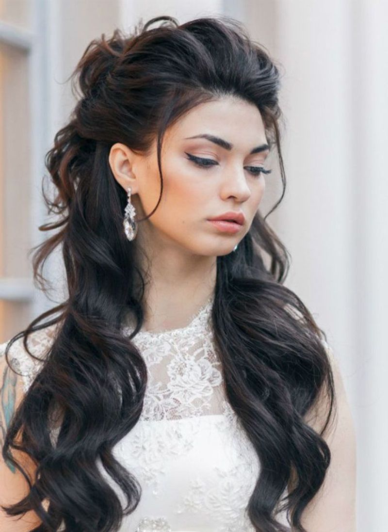 Voluminous Half-Up Style