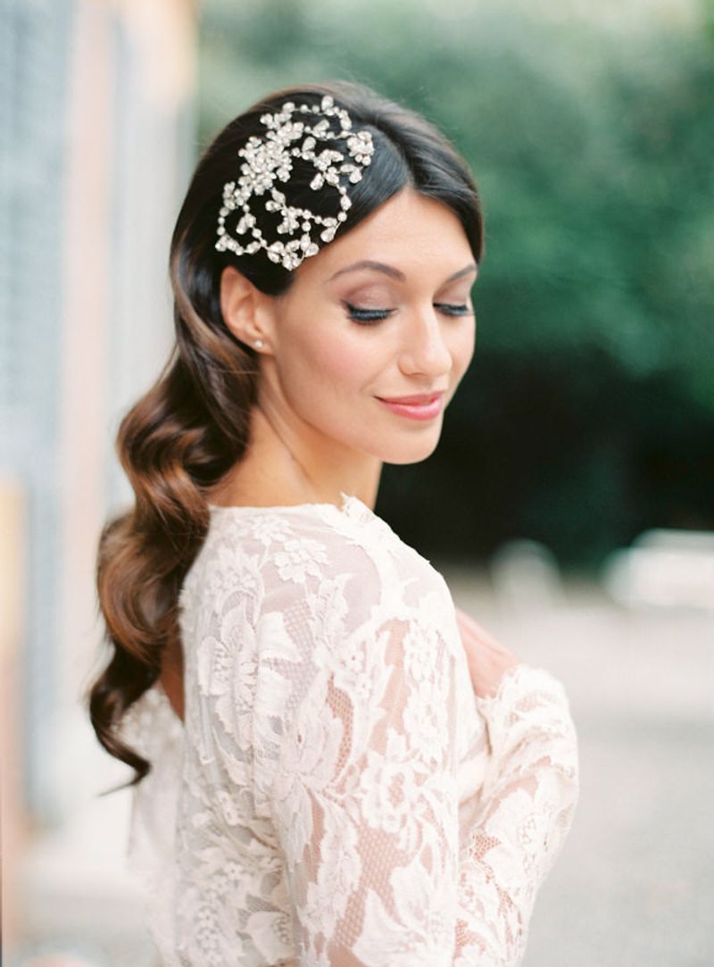 Vintage-Inspired Finger Waves